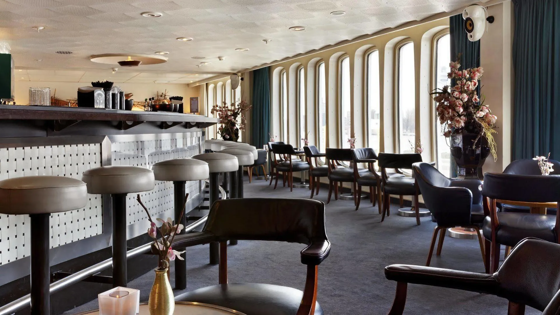 Ss Rotterdam Hotel En Restaurants