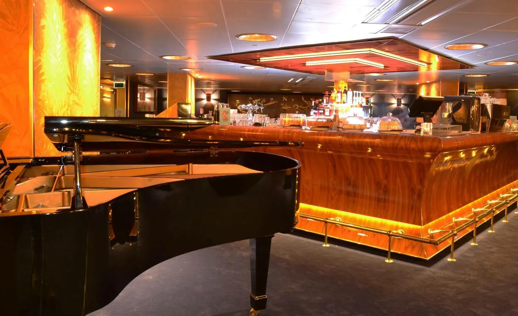 Ss Rotterdam Hotel En Restaurants